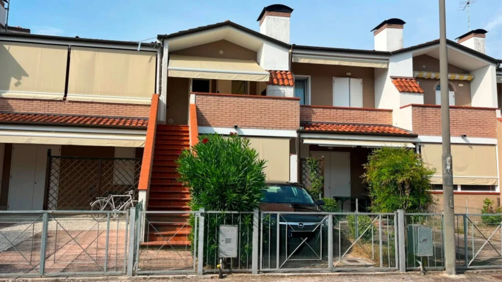 Appartamento affitto hermitage esterno
