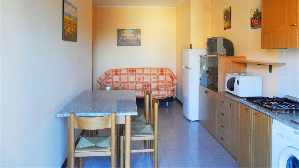 Appartamento affitto vacanze eleonora 7 cucina soggiorno ampio eraclea mare