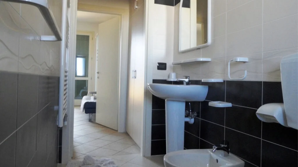 Appartamento bagno 3