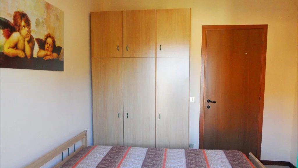 Appartamento condominio eleonora affitto vacanze ampia camera matrimoniale centro eraclea mare