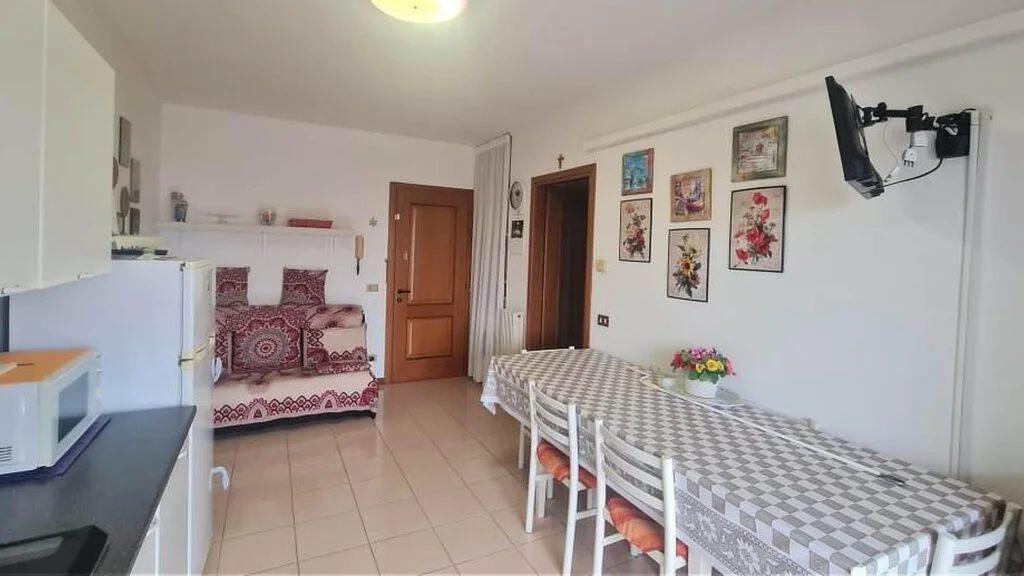 Appartamento eleonora affitto vacanze ampi cucina soggiorno eraclea mare centro