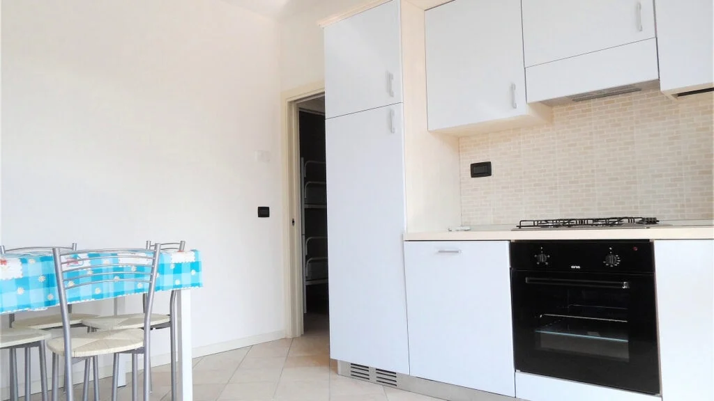 Appartamento hermitage cucina affitto vacanza eraclea mare