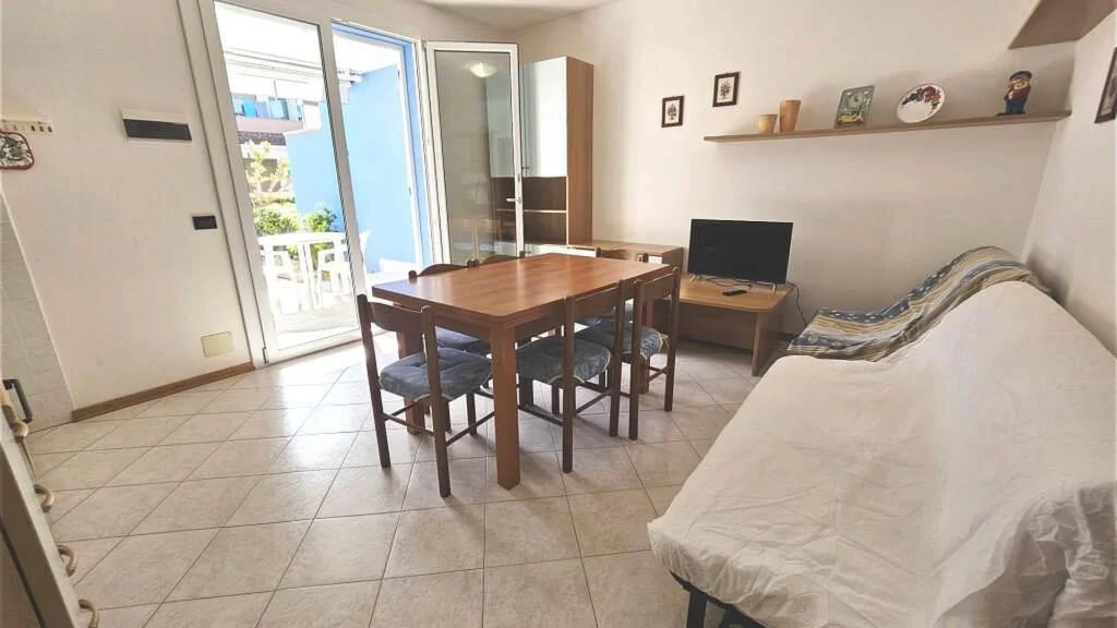Appartamento hermotage affitto vacanza soggiorno cucina ampi eraclea mare
