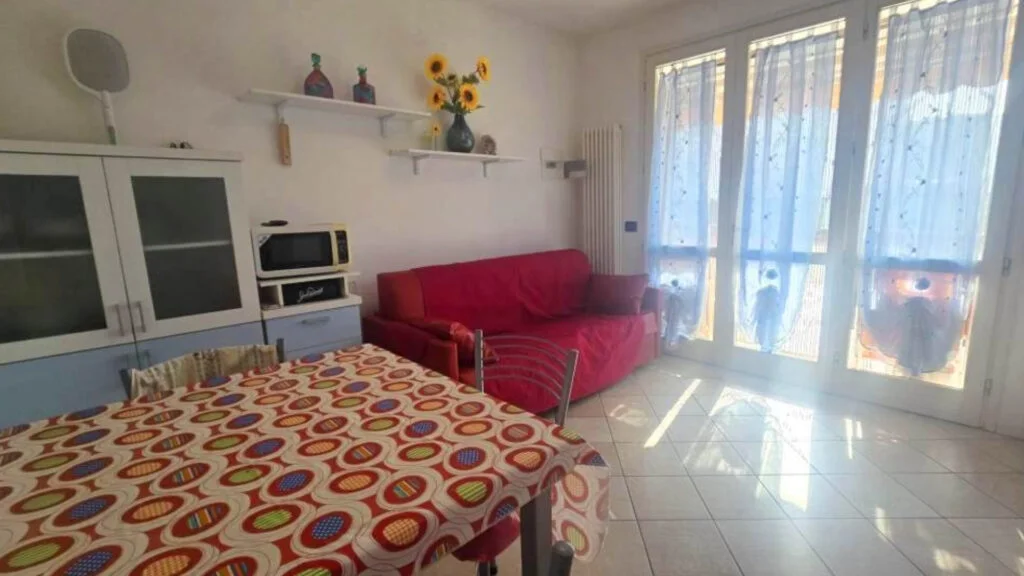 Appartamento soggiorno tavolo